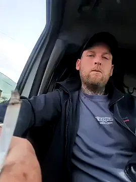 dave32000 — Happy Tuesday