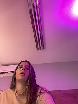 DeboraEvans on StripChat