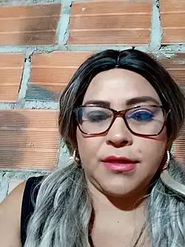 Dirty-Momm-Divorced-Hot
