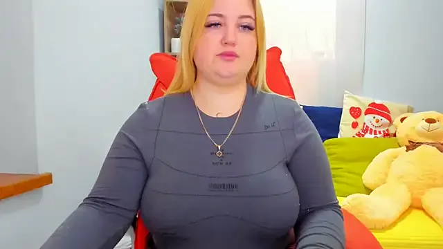 StripChat Doliss is Freechat Doliss — Happy Valentine's Day!