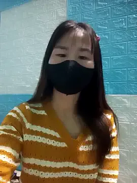 Donatella28 on StripChat