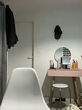 Freechat DouceAngela69 on StripChat