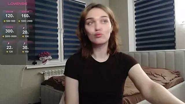 EmiliaRhodes from StripChat