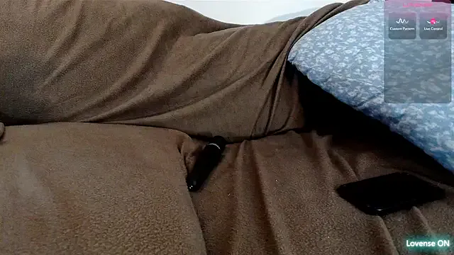 EmoDream1998 on StripChat