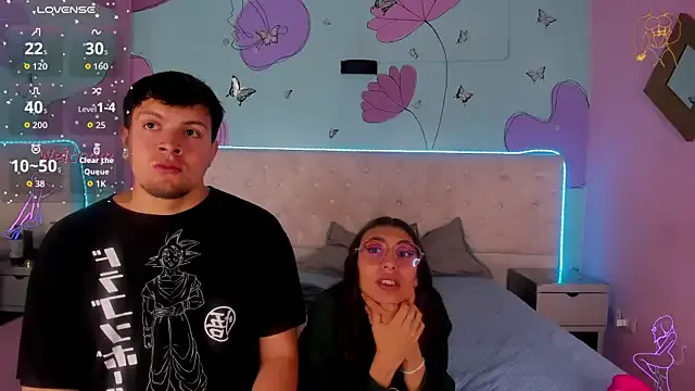 Ethan_N_Abby on StripChat