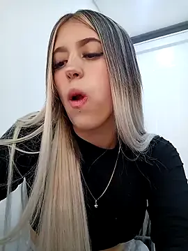 eva-2023 on StripChat