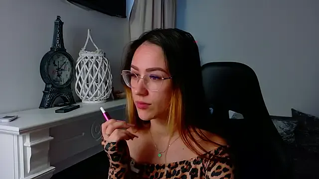 Freechat EvaBllake on StripChat