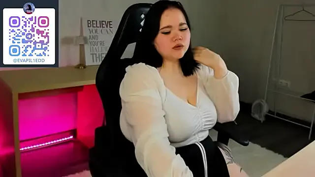 EvaCarrt — spank my naked ass x10