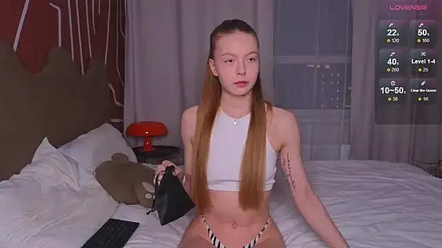 Private EvaCroan on StripChat