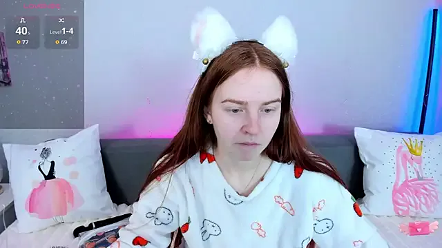 Evarey_ on StripChat