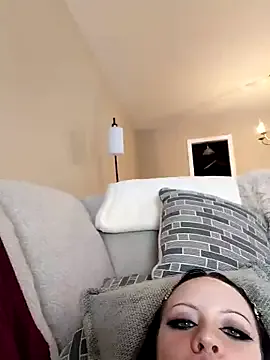 EVILYN on StripChat