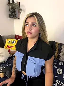 Freechat Felicity_Hops on StripChat