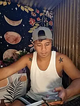 Freechat Felix_Asher on StripChat