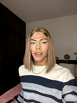 Flora_Minx on StripChat