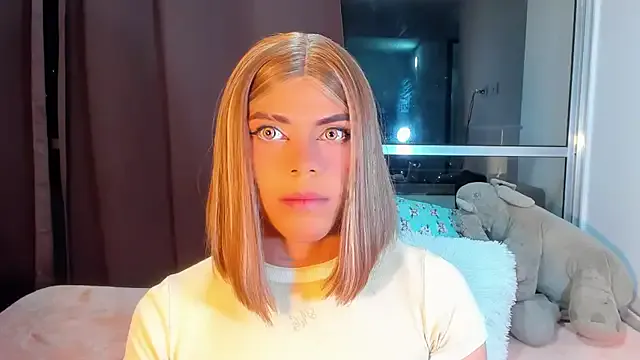 Flora_Minx — Freechat on StripChat