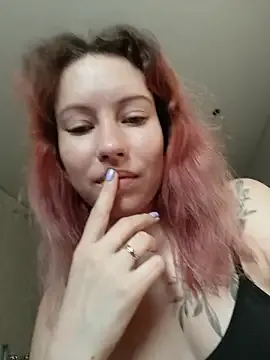 Frost_foxy — Tease me in public