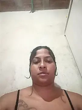 Freechat Giselabrunette25 on StripChat