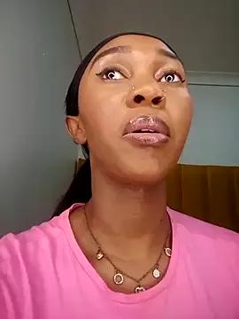 Hannah_107 on StripChat 