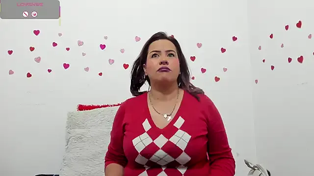 Freechat hazel_34 on StripChat