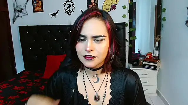 heidy_bloom — oil in my tits