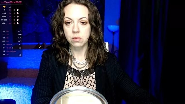 Helena__Femdom on StripChat 