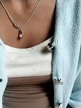 iam-eli on StripChat