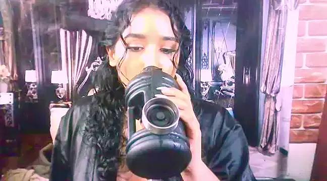 IndianAngel4u on StripChat 