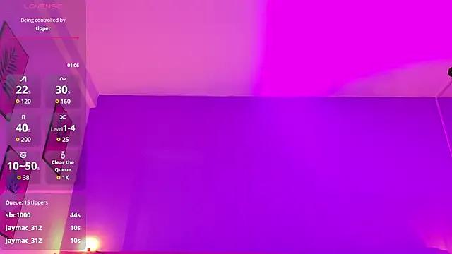 innocenthazel on StripChat 