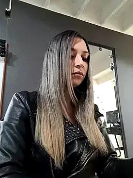 Isabella_Varella