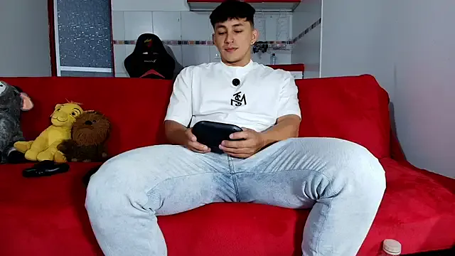 jacques_cardiet on StripChat