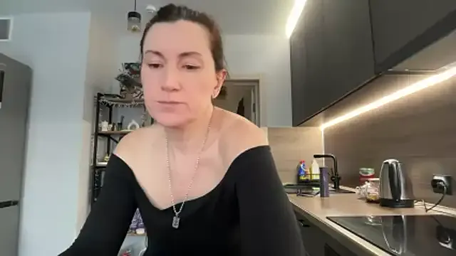 jainesummer — Bikini show