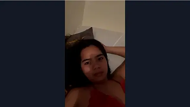 JanethSzerszen — Stand up and do a 360 to see my body :)