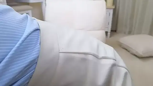 JP_ERENA on StripChat