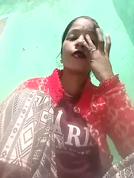 Juli_pande on StripChat