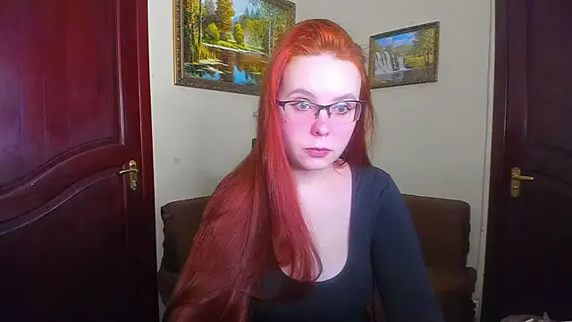 JustFoxyee on StripChat