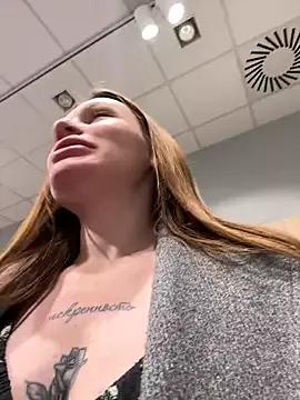 Group justmilaa on StripChat