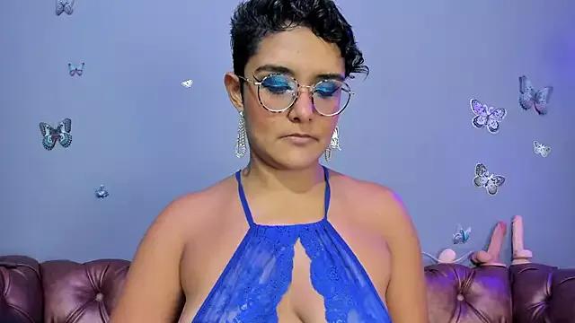 Kaira_mosse from StripChat