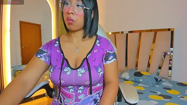 StripChat KarlieMoore is Private KarlieMoore — RUB DILDO IN MY PUSSY