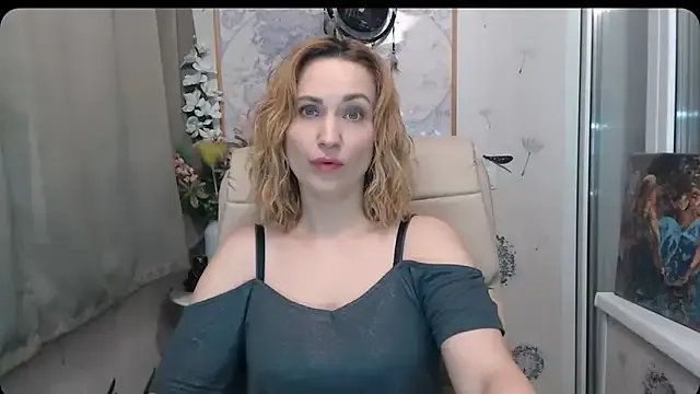 StripChat KatrinAlluring is Freechat KatrinAlluring — Freechat on StripChat