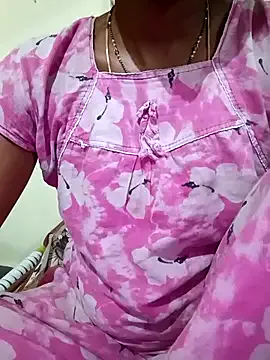 Kavya5500 on StripChat