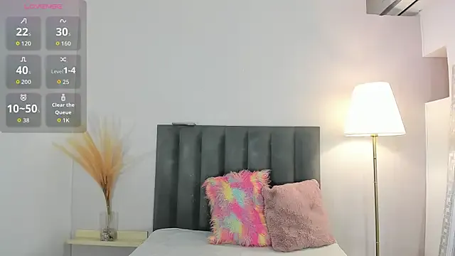 KendraChavez_ on StripChat