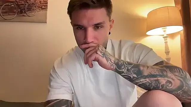 Larsskeet from StripChat