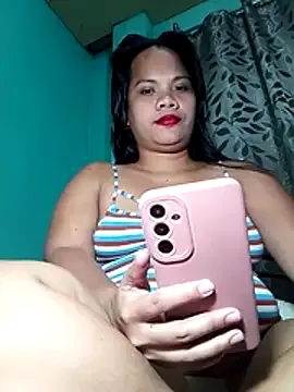 Freechat lexilicious_69 on StripChat