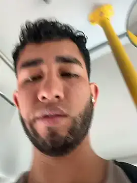 liam_bronw on StripChat