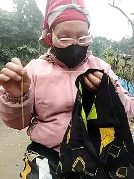 Freechat Libami246 on StripChat