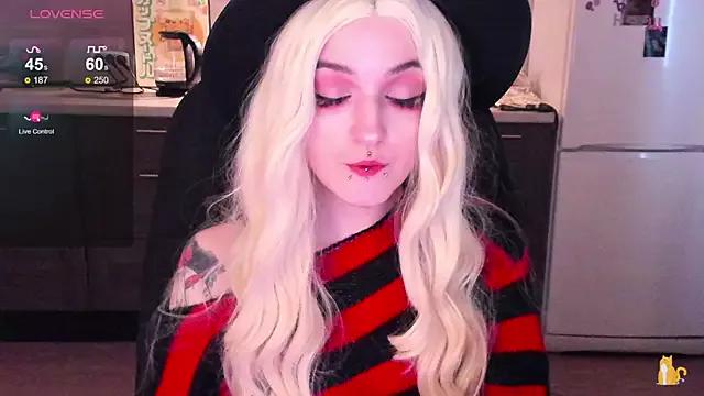 linaa__tyaan from StripChat