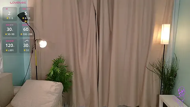 Freechat lisabaus on StripChat