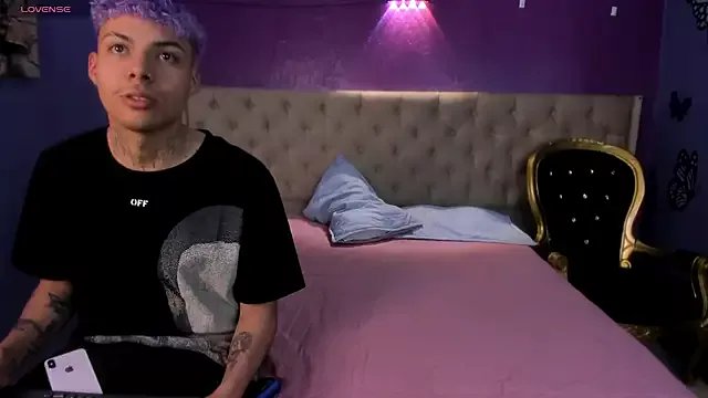 LittleCheerry on StripChat 