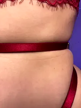 Luv_Doll on StripChat