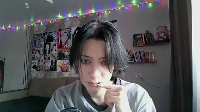 Freechat LxayBloom on StripChat